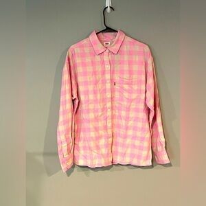 Levi's Pink Gingham Plaid Button Down Shirt